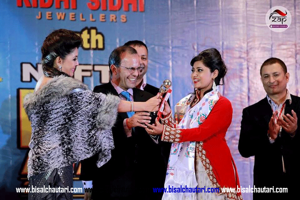 arpan thapa and keki adhikari NEFTA award 2014 (4)