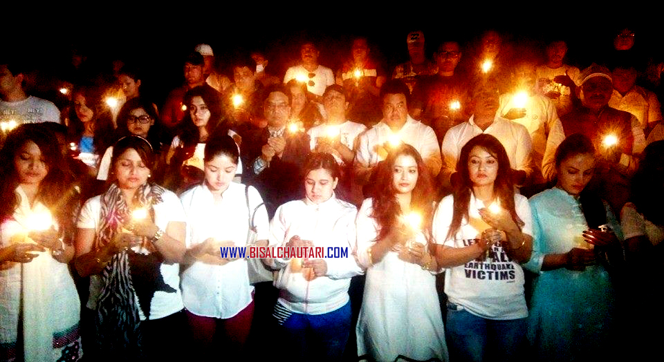 Candle-lit vigil in memory of nepal quake victims nepali celebrity (1)